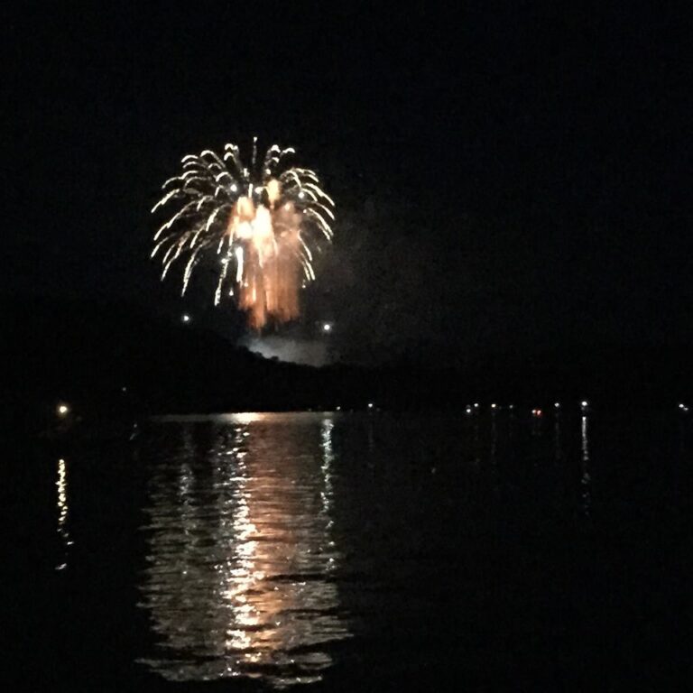 July 4th Holiday Fireworks and Fun 9 Lakes