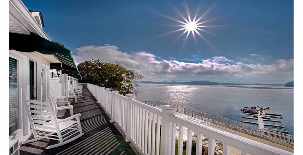 Mountain Harbor Inn on Douglas Lake