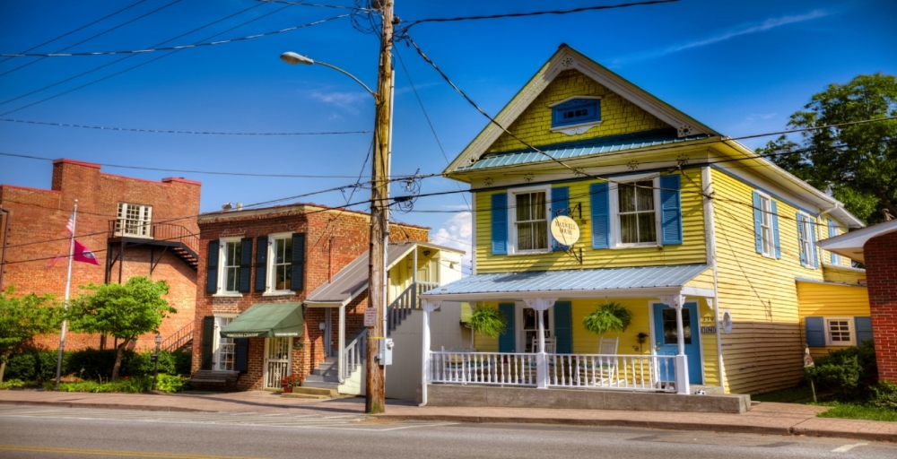 Maxwell House Emporium- Historic Dandridge TN