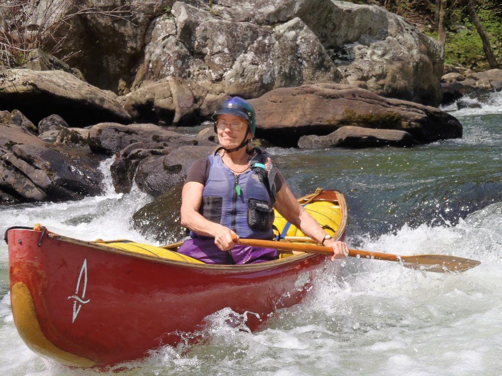 woman canoeing at big south fork